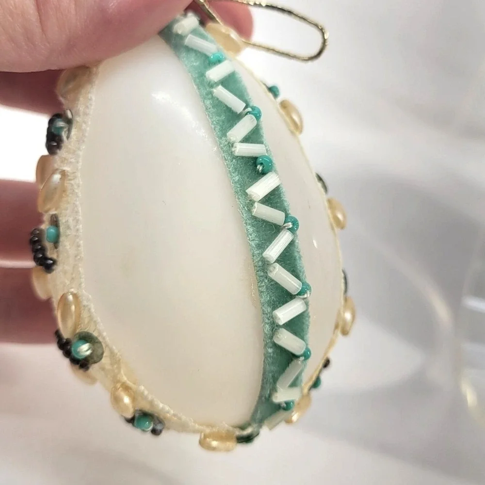 Vintage Glass Beaded Eggs Ornaments Set of 4 Embellished‎ Handcrafted Pink Green